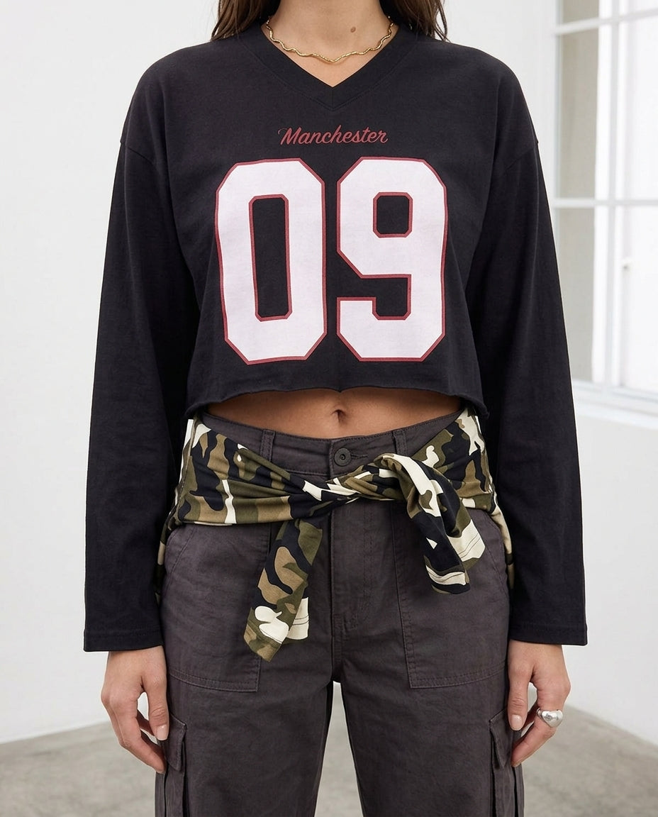 Black V-Neck Slogan Print Crop Knit Sweatshirt