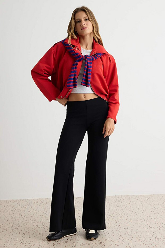 Black Stretchy and Body-Hugging Fabric Flare Bell Leg Knitted Trousers