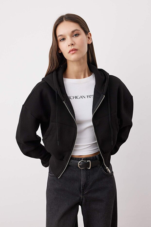 Black Regular Fit Hooded Thick Fleece Lined Knitted Cardigan/Sweatshirt