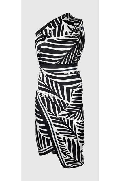 Lana-black Leaf Pattern Pareo Shiny Fabric (95cm*145cm)