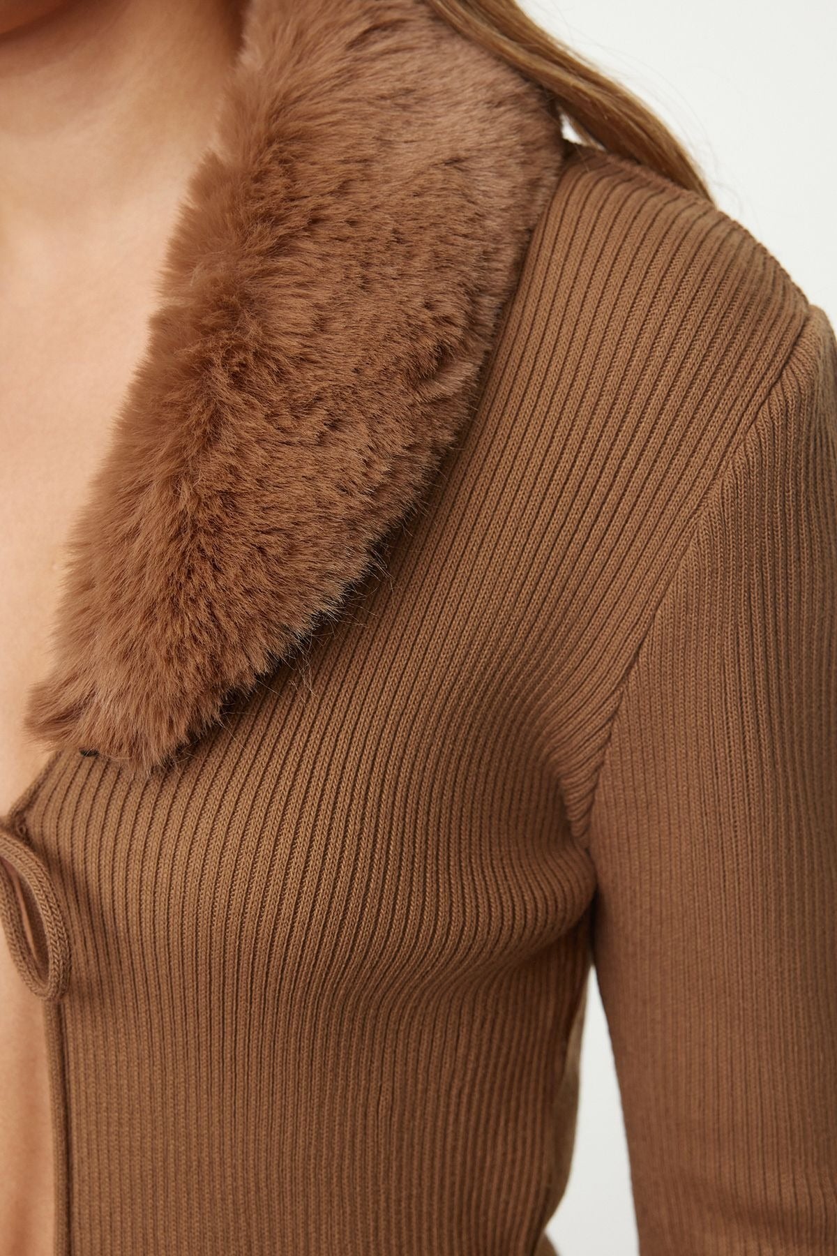 Mink Faux Fur Collar Tie Detailed Knitwear Cardigan