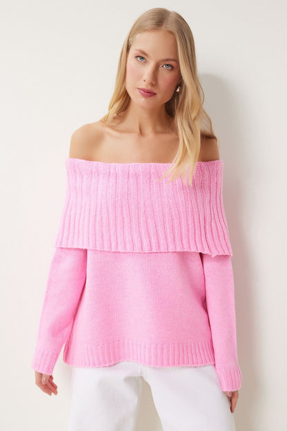 Women's Pink Madonna Collar Knitwear