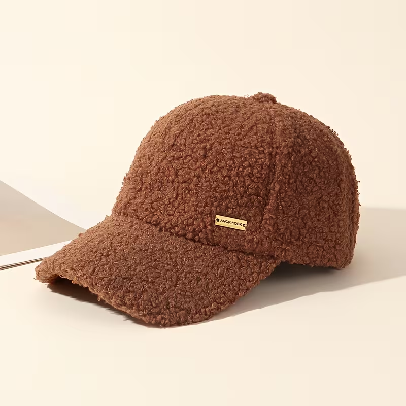 Women's Casual Warm Baseball CapPlush Solid Color Simple Letter Small Metal Logo