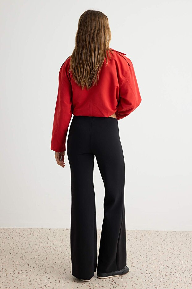 Black Stretchy and Body-Hugging Fabric Flare Bell Leg Knitted Trousers