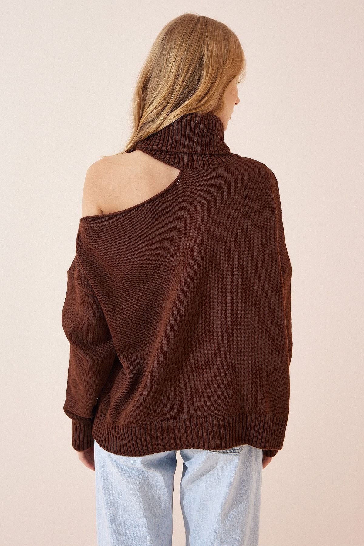 Women's Brown Cot Out Detailed Turtleneck Knitwear Sweater