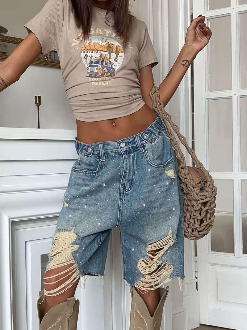 Women's Casual Ripped Denim Rhinestone Jeans Shorts for  Daily Wear