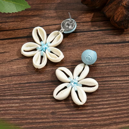 Polychrome Spiral Earing