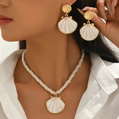 2pcs Set Shell-shaped Necklace and Earrings Set