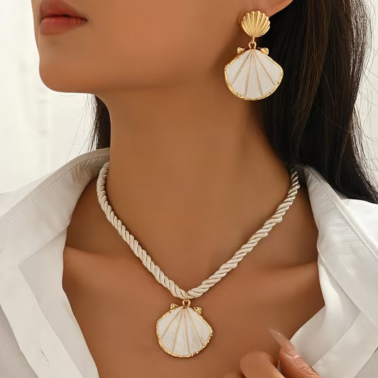 2pcs Set Shell-shaped Necklace and Earrings Set