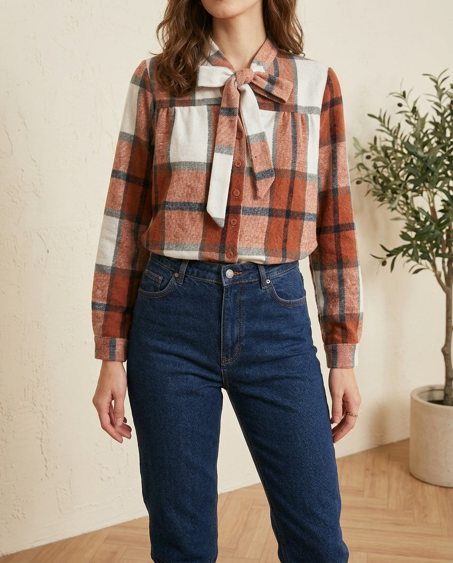 Thick Striped shirt with a drawstring collar.