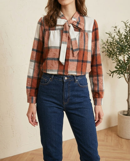 Thick Striped shirt with a drawstring collar.