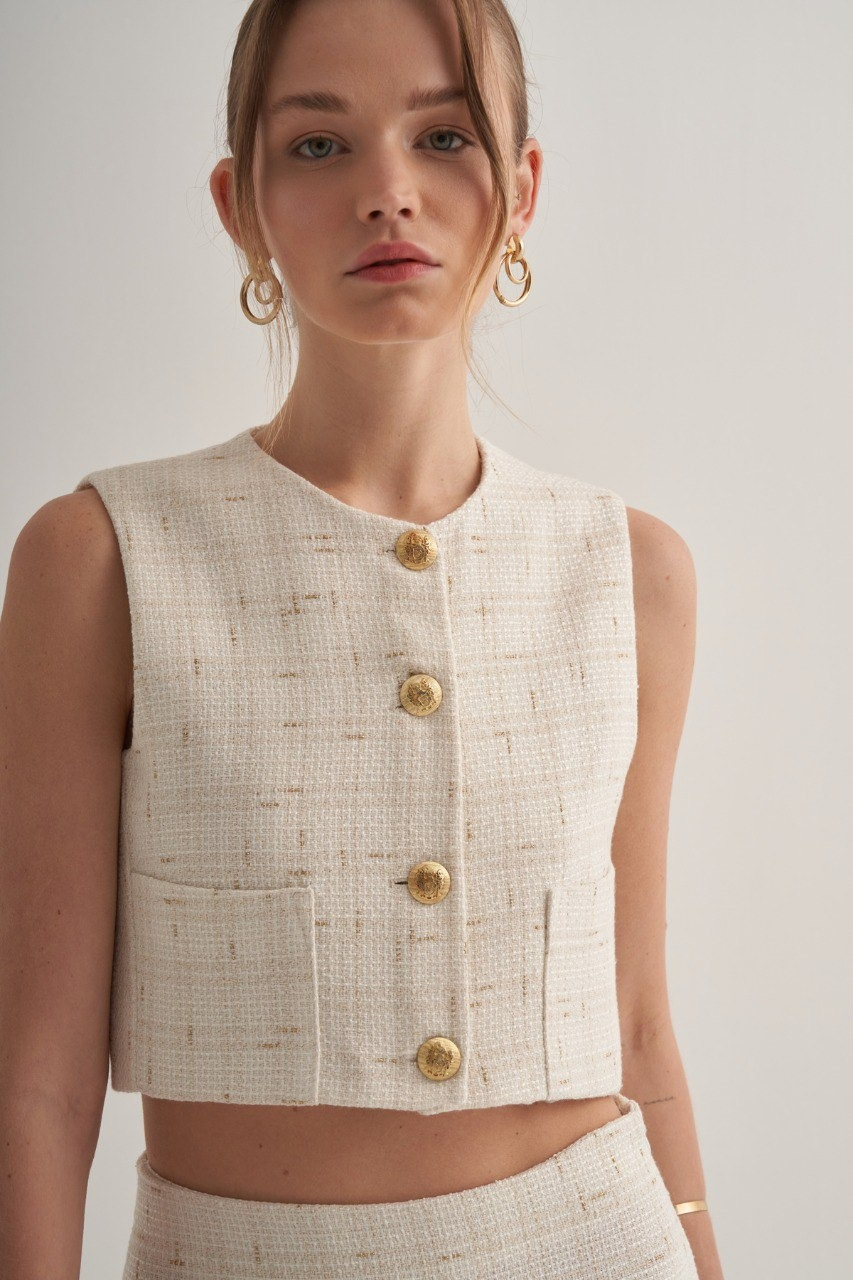 Detailed Off-White Buttoned Vest