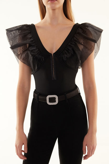 Black Woven Garnished Flexible Snap Fastener Knitted Body