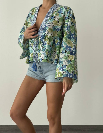 Multicolor Wide Hand Open Top