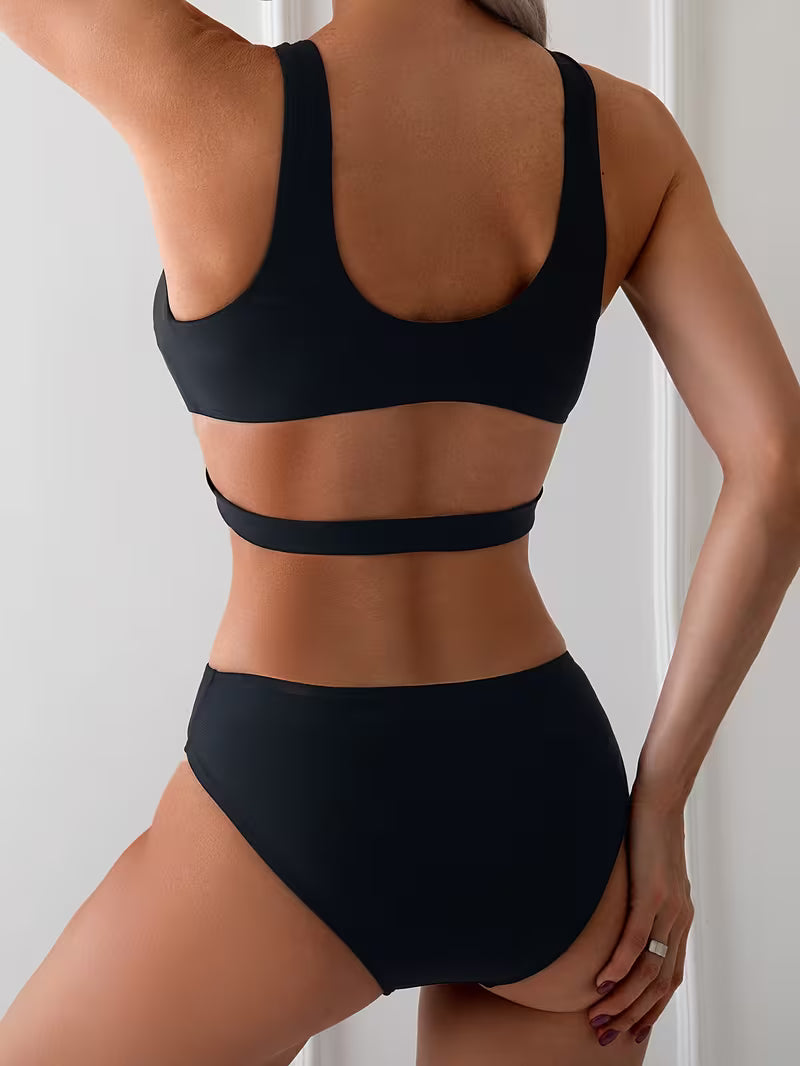 European Sexy One-Piece Swimsuit with Criss-Cross Straps for Women