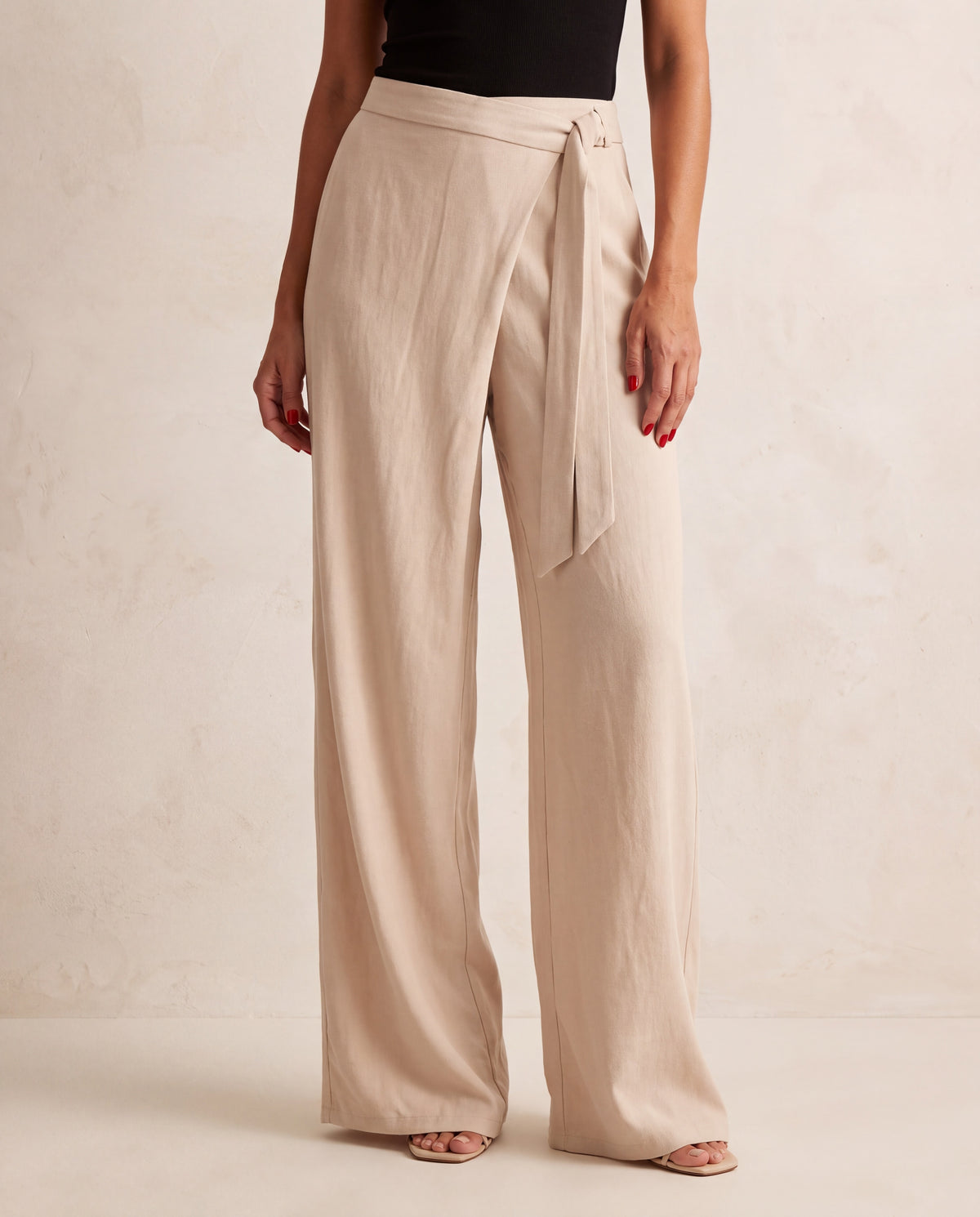 Detailed Beige Wide Pants
